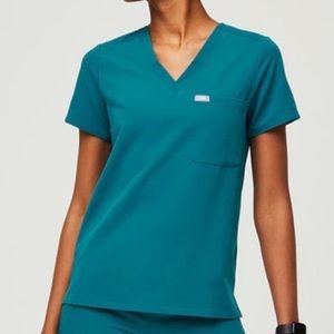 Figs Pacific Blue Catarina Scrub Top XS Like New